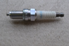 Свеча зажигания NGK DCPE7E