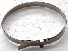 Хомут пыльника привода колеса (большой), сталь